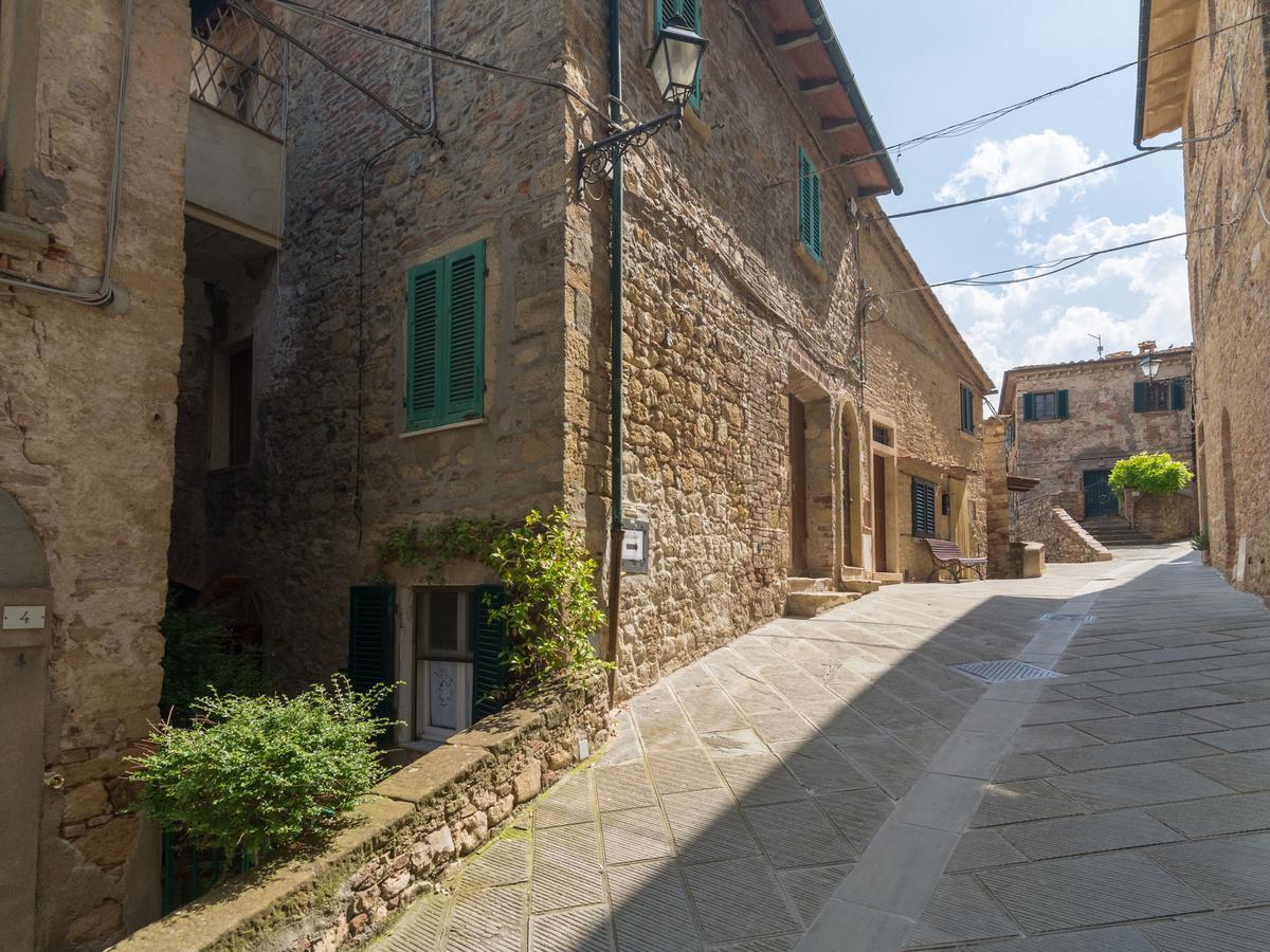 Belvilla By Oyo Bellavista Montecastelli Pisano Luaran gambar